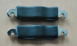 PAAR VAN PLAATJES LEDER VOOR MONDSPERDER PAARD MILLENIUM