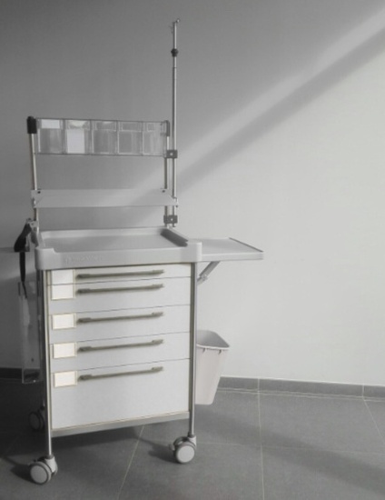 TROLLEY VETCONSULT BLANC + ACCESSOIRES + PRISES